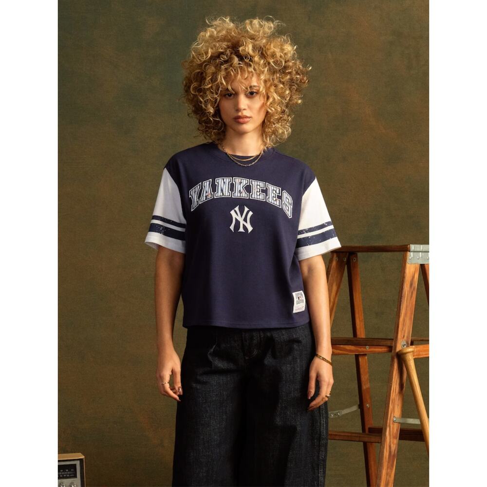 Anthropologie Mitchell & Ness New York Yankees | Size Small